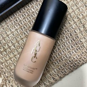 Auric Glow Lust